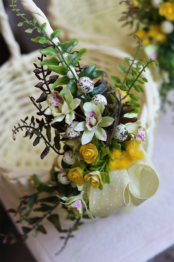 Cytrynowy, dekorowany koszyczek wielkanocny, wys.28cm 