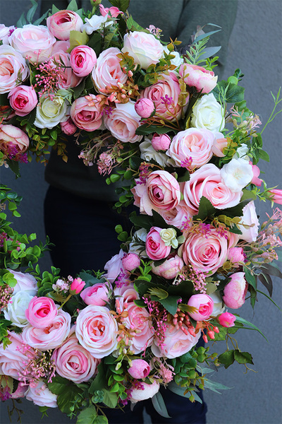 Kassandra Rose, duży wianek z różami, śr.47cm