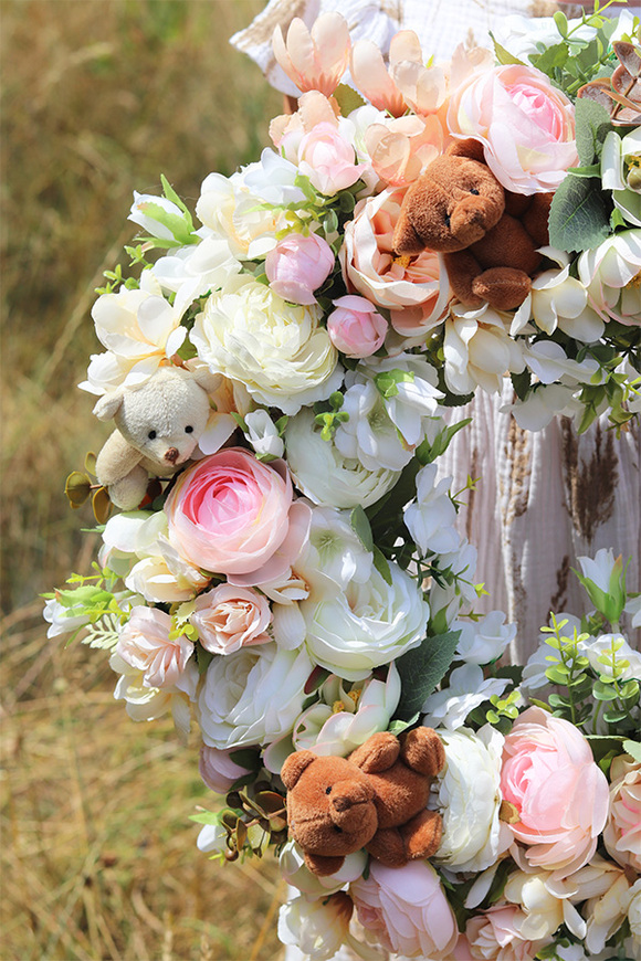 Słodkie Misie Teddy, uroczy wianek na drzwi