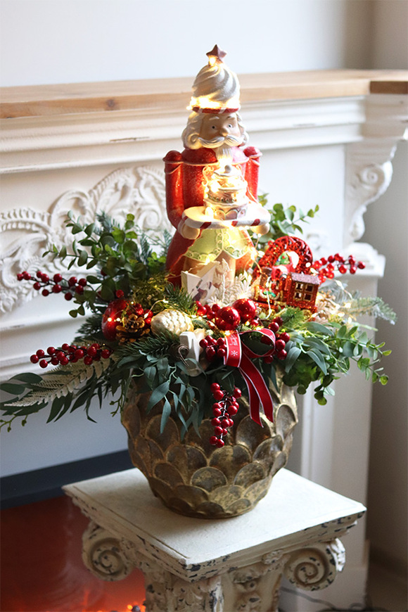 Mikołaj Supreme, dekoracja świąteczna LED