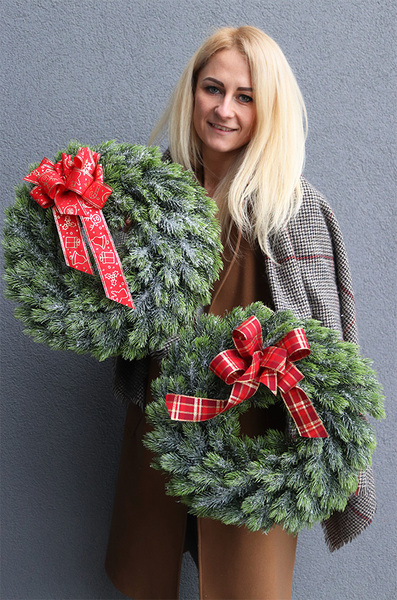 Frozen Christmas C, świąteczny wianek z kokardą