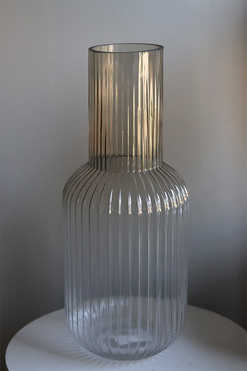 OD RĘKI wazon szklany Bottle B, wym.44x18x18cm