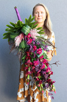 Bernata, bukiet nagrobny w plastikowej osłonce, wy.100cm