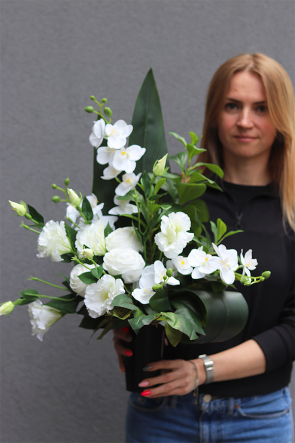 Białe Chwile, bukiet nagrobny we wkładzie