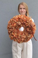 Fall Hydrangeas, wianek na drzwi z pomarańczowych hortensji