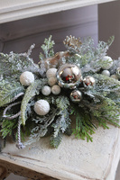 Mroźne Klimaty Silver, bożonarodzeniowy stroik na tacce