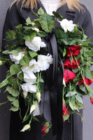 Polonia Eustoma, elegancki wieniec nagrobny