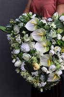 Serce White Star, bogata wiązanka nagrobna z anturium