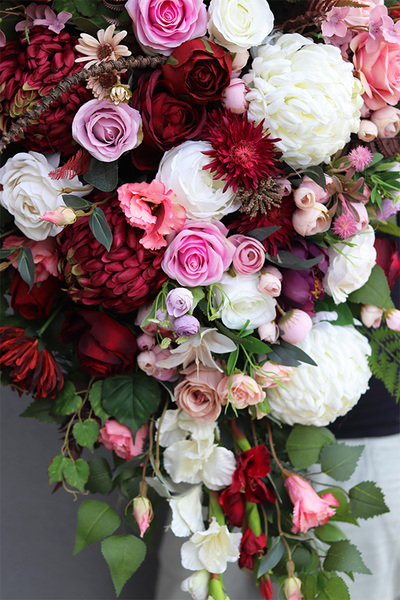 Burgundia, komplet dekoracji nagrobnych