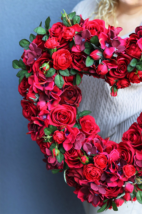 Serce Kwiatowe Red, wieniec nagrobny