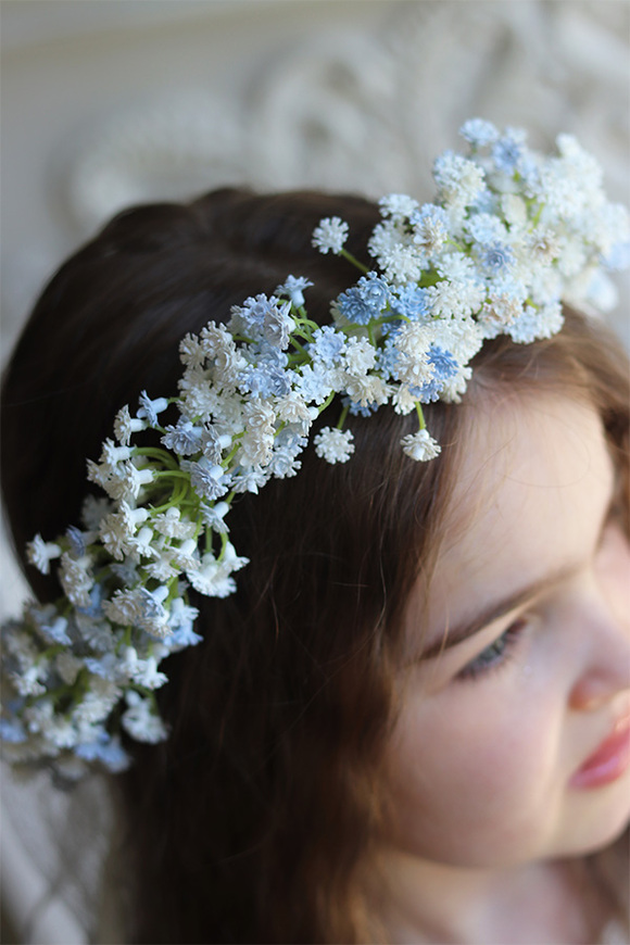 Kaszka Blue, komunijny kwiatowy wianek na głowę, rozmiar uniwersalny