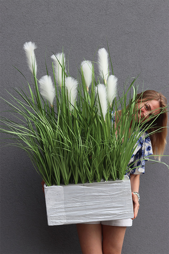 Decorina Saute, sztuczna trawa z pióropuszami w stretchu