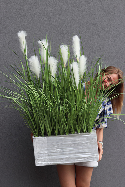 Decorina Saute, sztuczna trawa z pióropuszami w stretchu