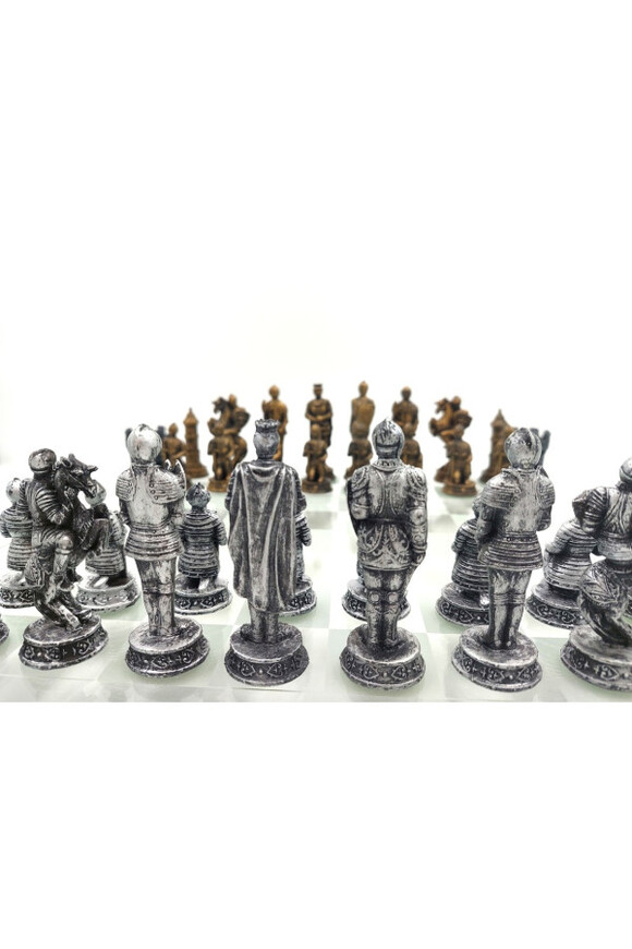 ekskluzywne Szachy Rycerskie, idealne na prezent, wym.42x42cm