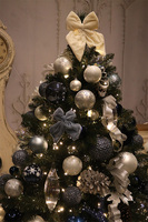 Blue Xmas Time, świąteczna choinka w donicy fiberglass