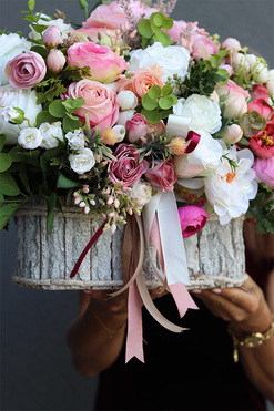 Abella Alba, dekoracja nagrobna w skrzynce, wym.39x70cm 