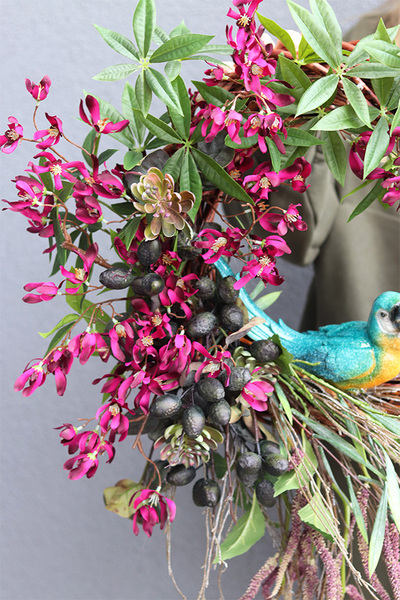 Egzotyczna Papuga, asymetryczny wianek na drzwi