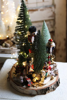 atrakcyjny świąteczny stroik na brzozie Zielona Kraina, wym.38x24cm