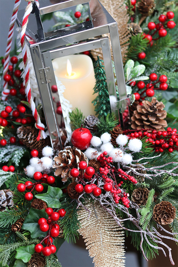 Angelo Winter Red, srebrny lampion nagrobny ze świecą LED,