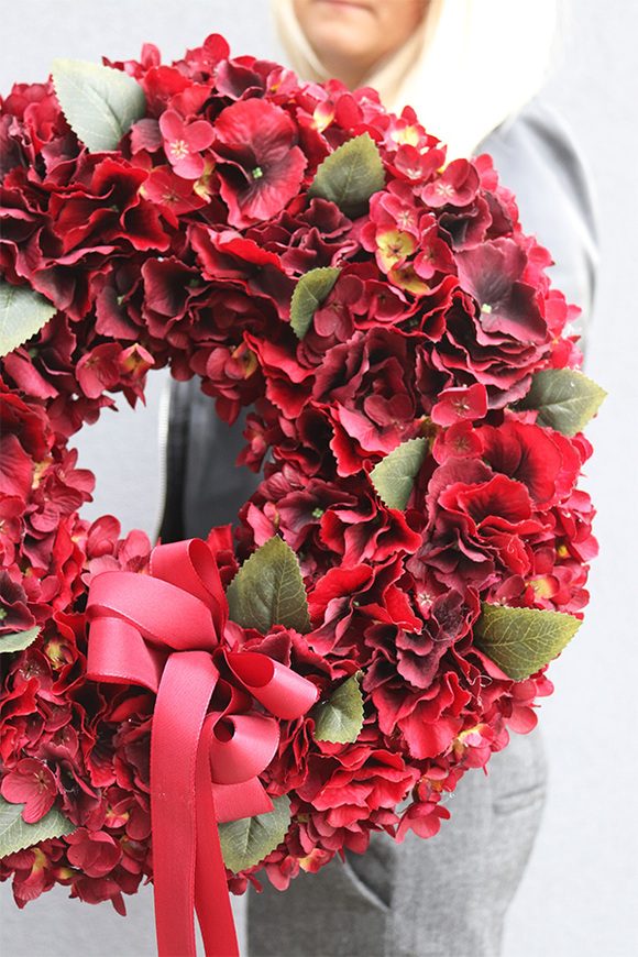 Bordowa Hortensja, bogaty wianek na drzwi, śr.40cm 