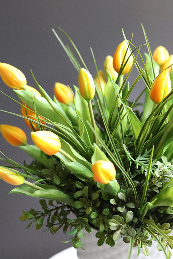 Żółte Tulipany, wiosenna kompozycja kwiatowa
