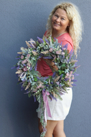 Lukrena 2, wianek dekoracyjny z lawendą i sukulentami