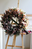 Mortario Memoriana, duży wieniec nagrobny z kallami