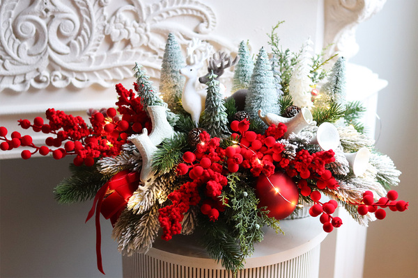 Red Winter, świąteczna dekoracja z dekoracją LED