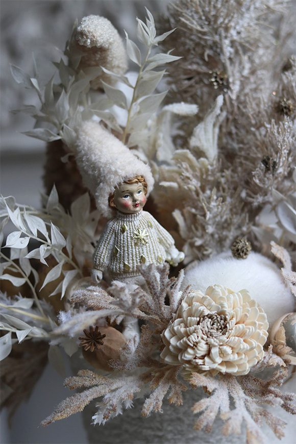 Comfort Christmas, świąteczna kompozycja w osłonce z futerkiem