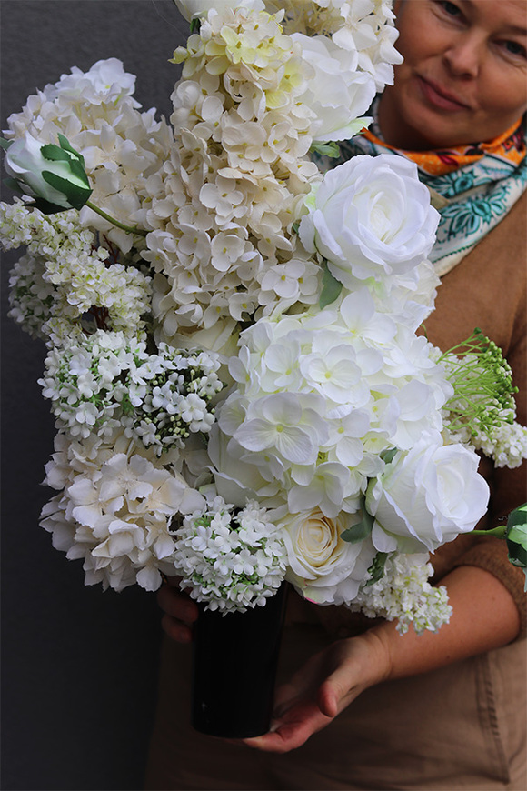 Moon Love, bukiet nagrobny we wkładzie do flakonu