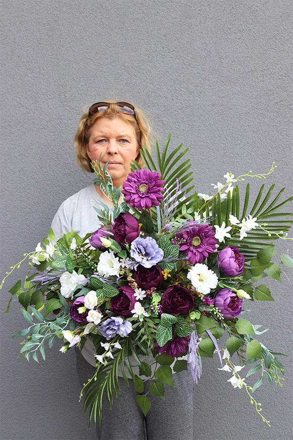 Mimoleti 2, komplet dekoracji nagrobnych