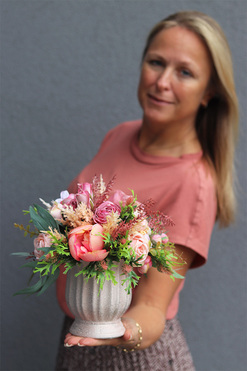 kompozycja kwiatowa Kedina Glamour, wys.25cm