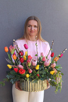 Tulippo Colour, dekoracja nagrobna w misie