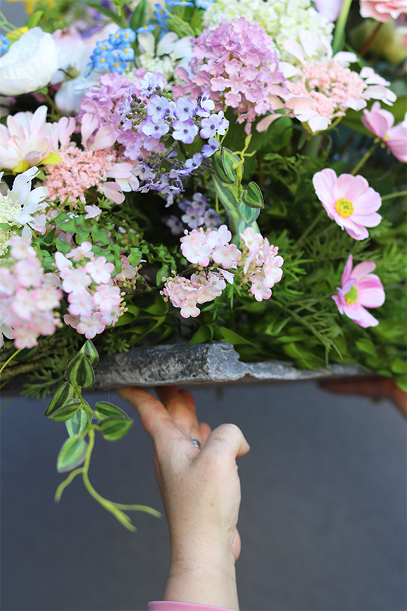 Mój Anioł Volcan, wiązanka nagrobna na tacy