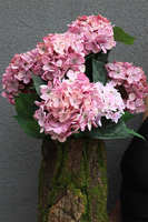 Pink Hortensja w Mchu 3, kompozycja kwiatowa w pniu