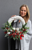 Szare Skrzaty 2, bożonarodzeniowy wianek na drzwi,