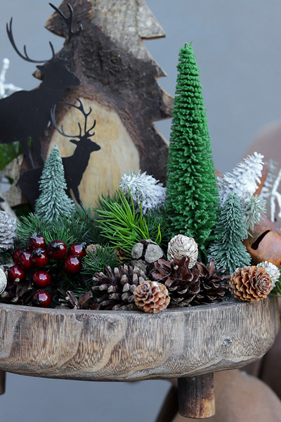 Wintery, świąteczny stroik na stół