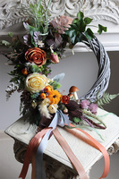 Mushroom, jesienny asymetryczny wianek z dynią