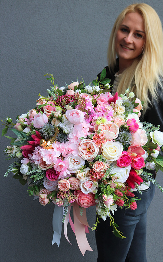 bogaty flowerbox z różami, Elegancya, wym.45cm