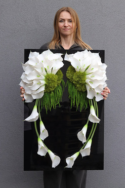 New Design Skrzydła Anioła, dekoracja nagrobna na czarnej podstawie, wym.90x60cm 