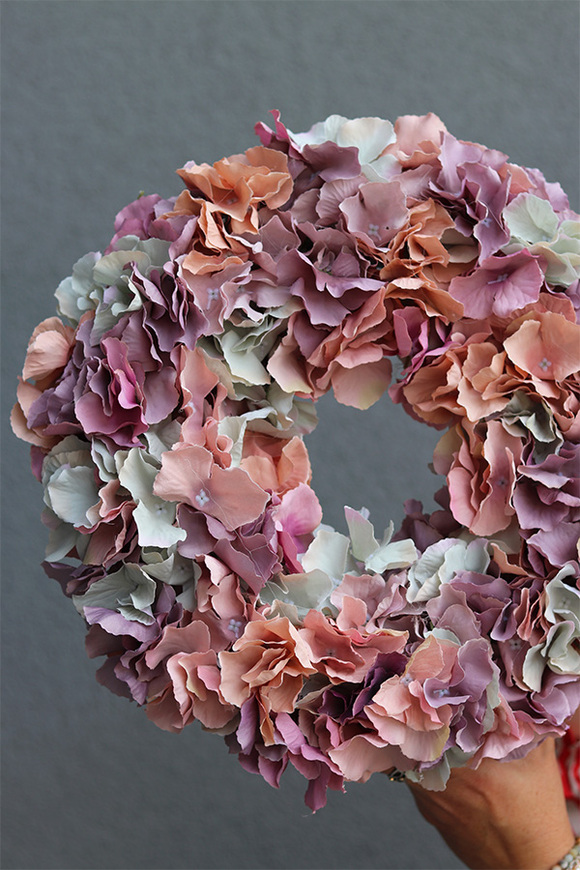 Hydrangea romance, jesienny wianek z hortensjami