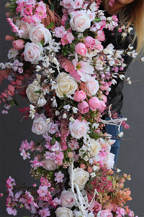 Primavera Floral London, kwiatowa girlanda dekoracyjna, dł.350cm