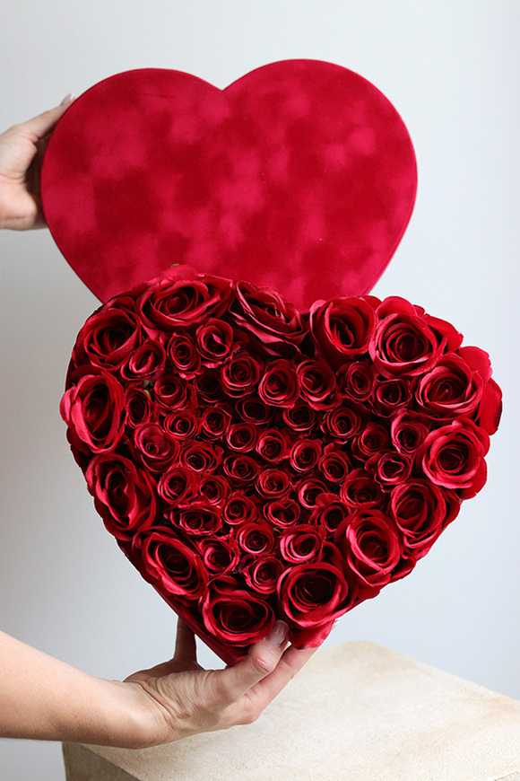 Zakochana, flowerbox na walentynki serce