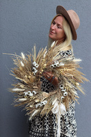 Neogo, dekoracyjny wianek z suszem