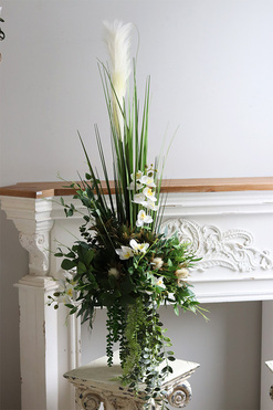 Villano Losa New, kompozycja w wysokim wazonie, wys.125cm