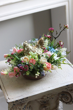 stroik wielkanocny ze złotą kurą, Wiosna w Domu, wym.40x20cm