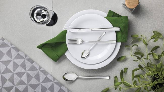 OD RĘKI Onda, zestaw sztućców w pudełku (połysk), 24 elementy