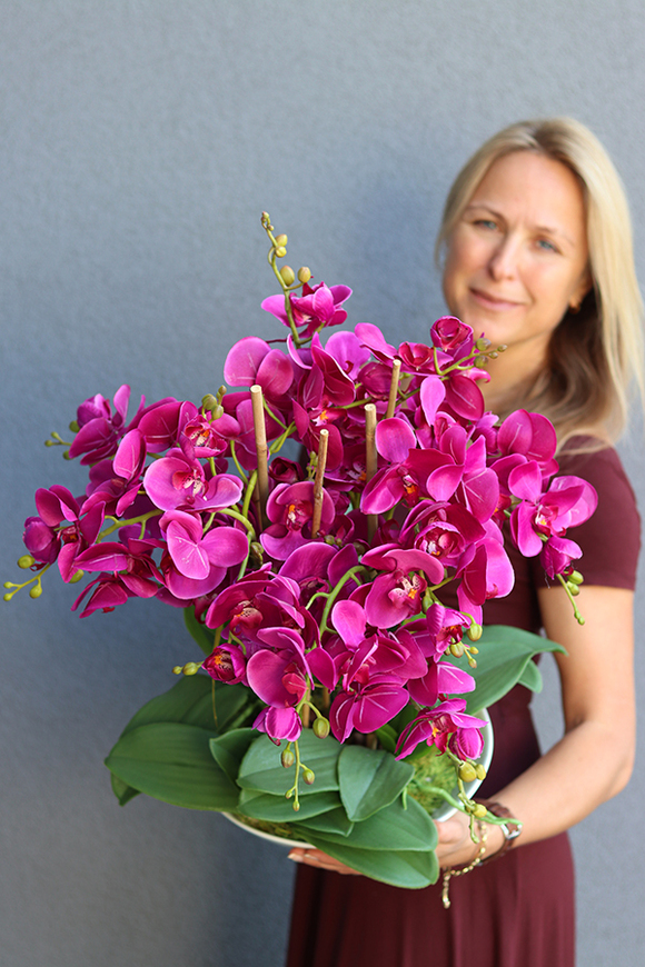 bogaty storczyk w ceramicznej misie, Fuksja Pollena, wys.65cm