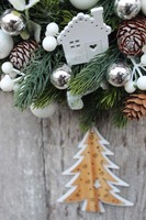 dekoracyjny świąteczny wianek / stroik Zimowa Kolekcja, wym.28cm