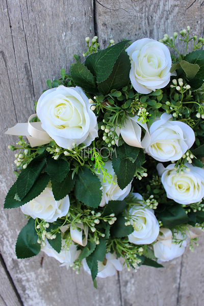 dekoracyjny wianek Biała Róża, śr.35cm